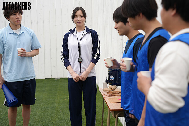 白峰ミウ(白峰美羽)作品SAME-170发布!篮球社团指导老师与一群生猛小鲜肉夏日合宿,惨沦为性处理器-图片5