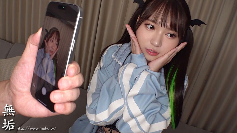 暗地从事性服务的「美少女偶像」,用迷人胴体火辣陪睡...